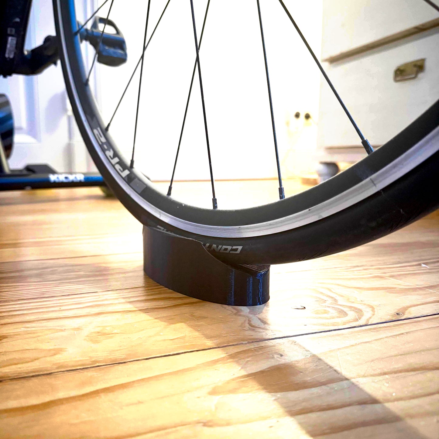 RockerFeet – Realistic Indoor Cycling Upgrade for Smart Trainers